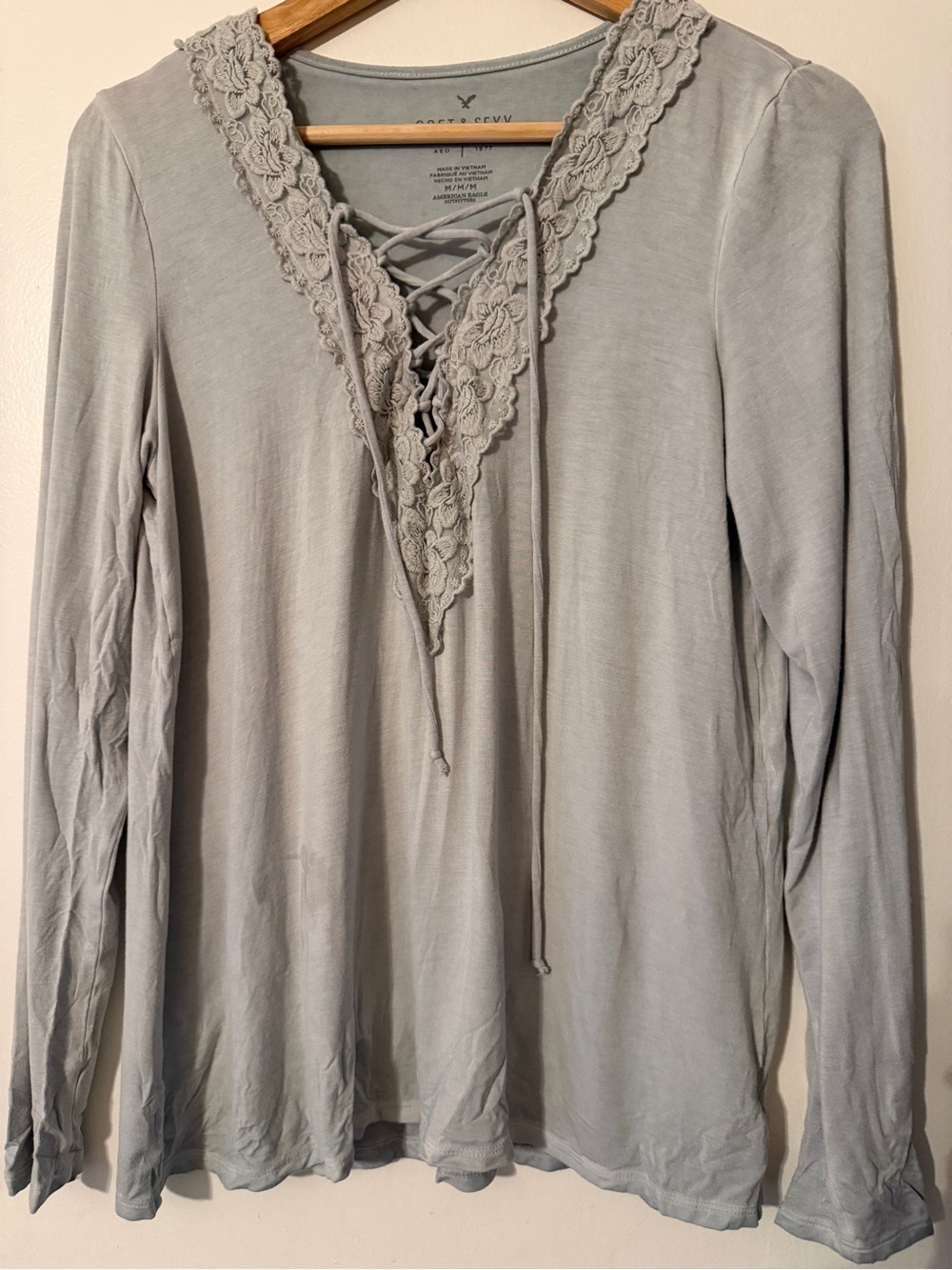 American Eagle Soft & sexy long sleeve m tie up lace trim